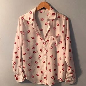 White blouse with red lips